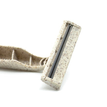 Load image into Gallery viewer, Earnest Empire Disposable Razors – Perfect for Sensitive Skin