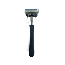 Load image into Gallery viewer, Earnest Empire Premium Men’s Shave Kit with Razor and Blade