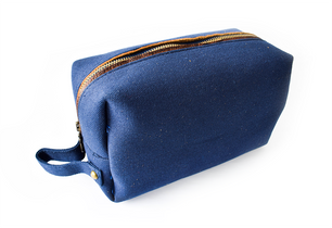 Canvas Grooming Bag