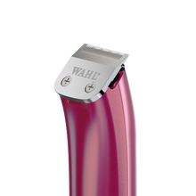Load image into Gallery viewer, Close-up of the Wahl ColorStyle Duo U-Blade from the back